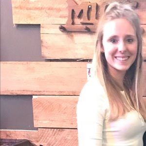 Meet your Posher, Helena